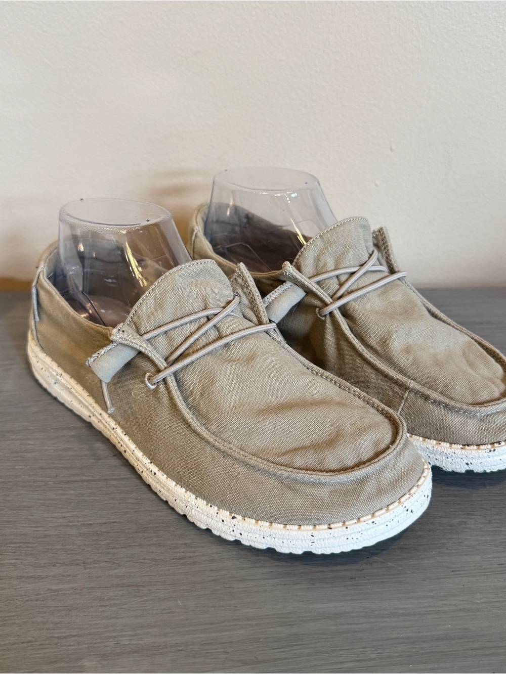 Hey Dude Wendy Women’s Slip On Shoes Size 8 Gray EUC